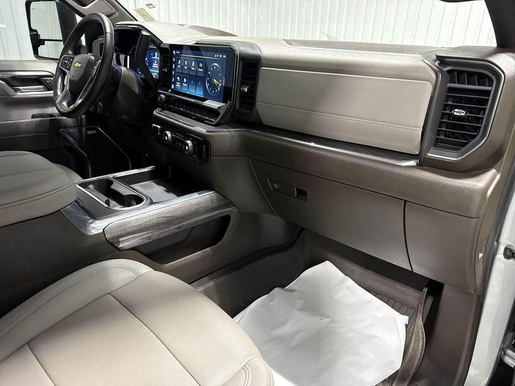 2024 Chevrolet Silverado 2500HD 4WD Crew Cab Standard Bed LTZ