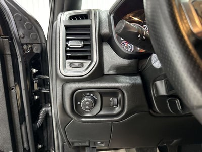 2025 RAM 3500 Tradesman Crew Cab 4x4 8' Box