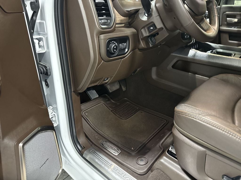 2025 RAM 3500 LimitedLimited Longhorn Mega Cab 4x4 6'4' Box