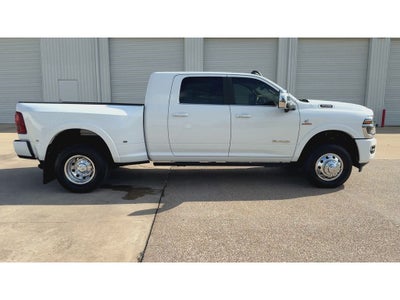 2025 RAM 3500 LimitedLimited Longhorn Mega Cab 4x4 6'4' Box