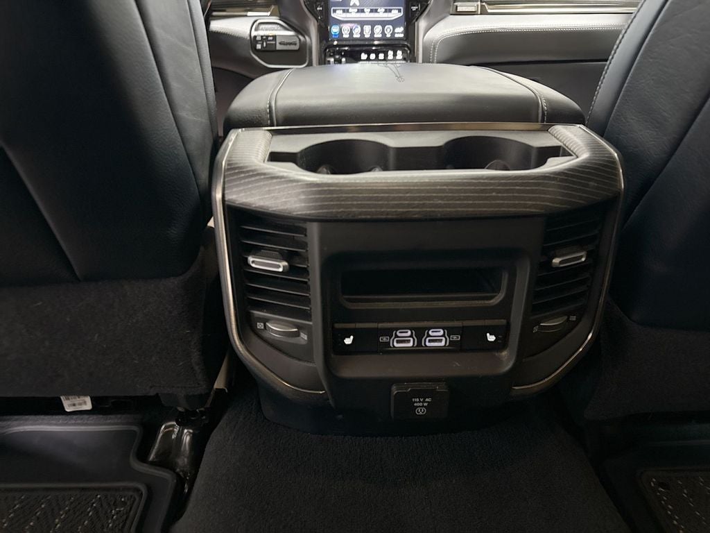 2021 RAM 3500 Limited Crew Cab 4x4 8' Box