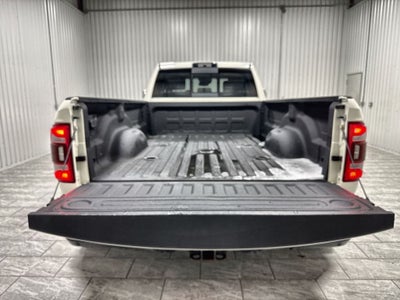 2021 RAM 3500 Limited Crew Cab 4x4 8' Box