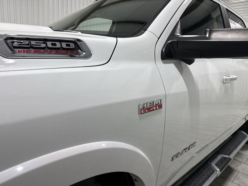 2022 RAM 2500 Laramie Crew Cab 4x4 6'4' Box