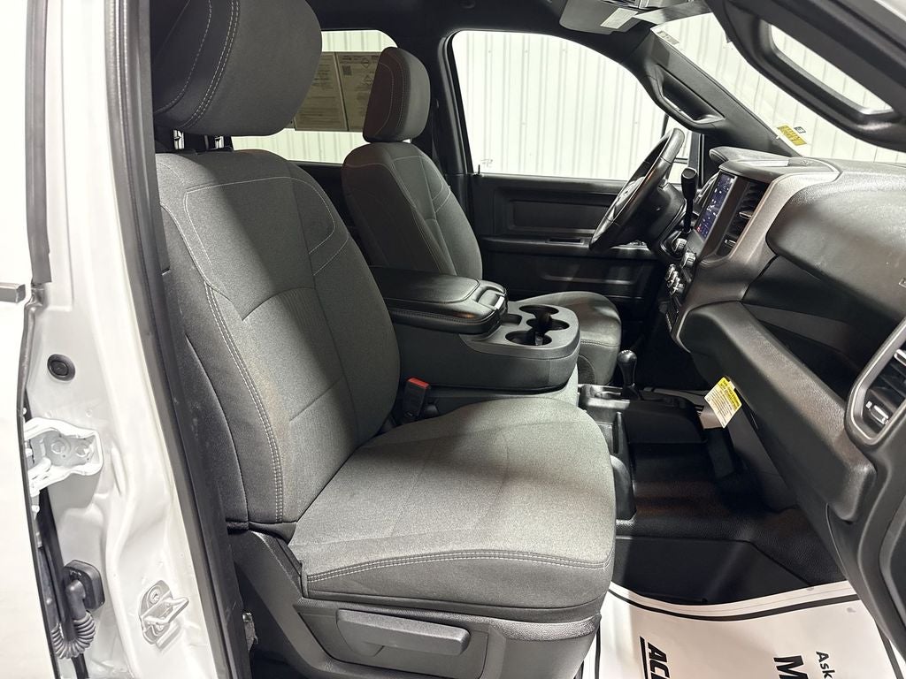 2023 RAM 2500 Tradesman Crew Cab 4x4 8' Box