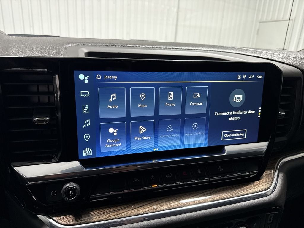 2023 Chevrolet Silverado 1500 4WD Crew Cab Standard Bed LT Trail Boss