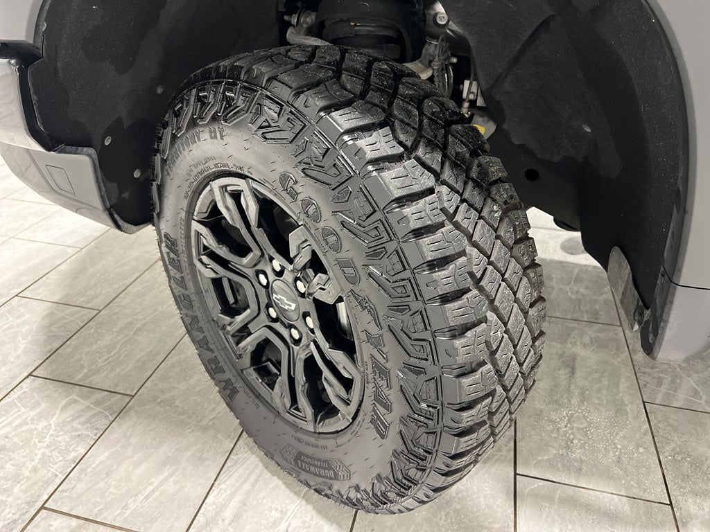 2024 Chevrolet Silverado ZR2