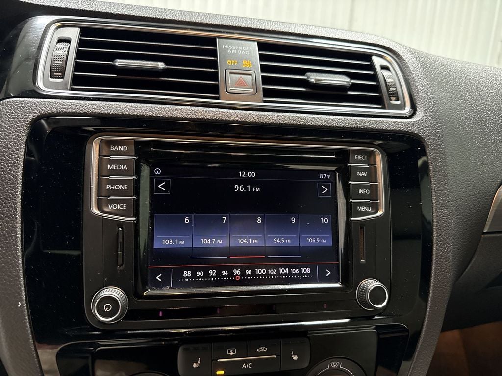 2016 Volkswagen Jetta 1.8T Sport