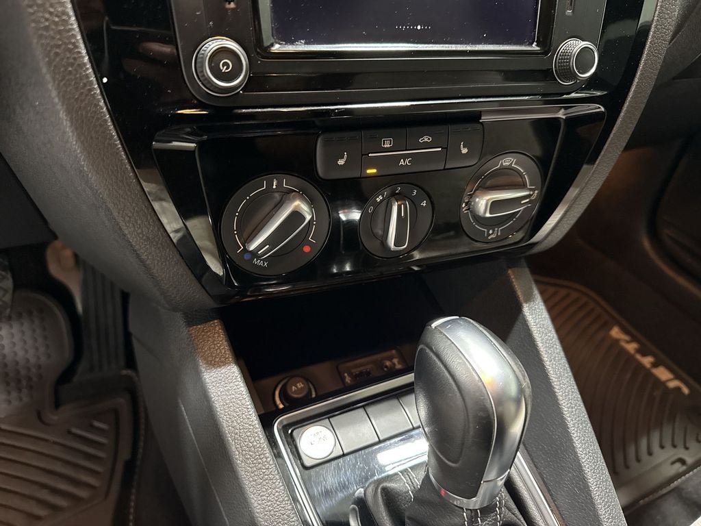 2016 Volkswagen Jetta 1.8T Sport