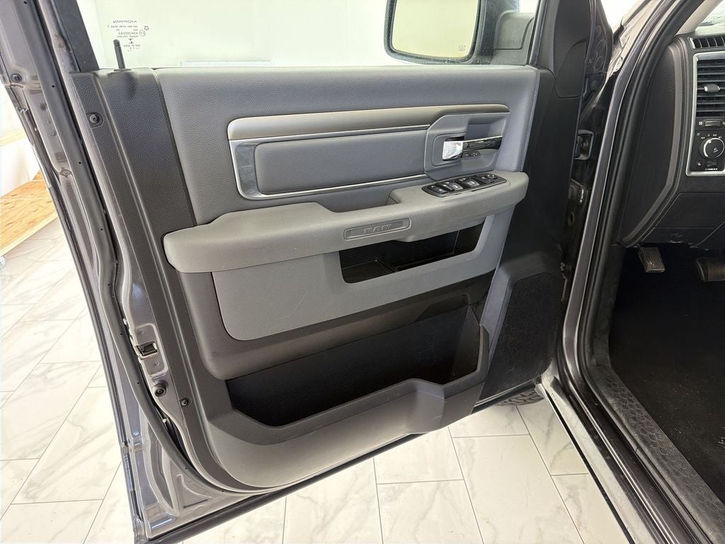 2019 RAM 1500 Classic Big Horn Crew Cab 4x4 6'4" Box