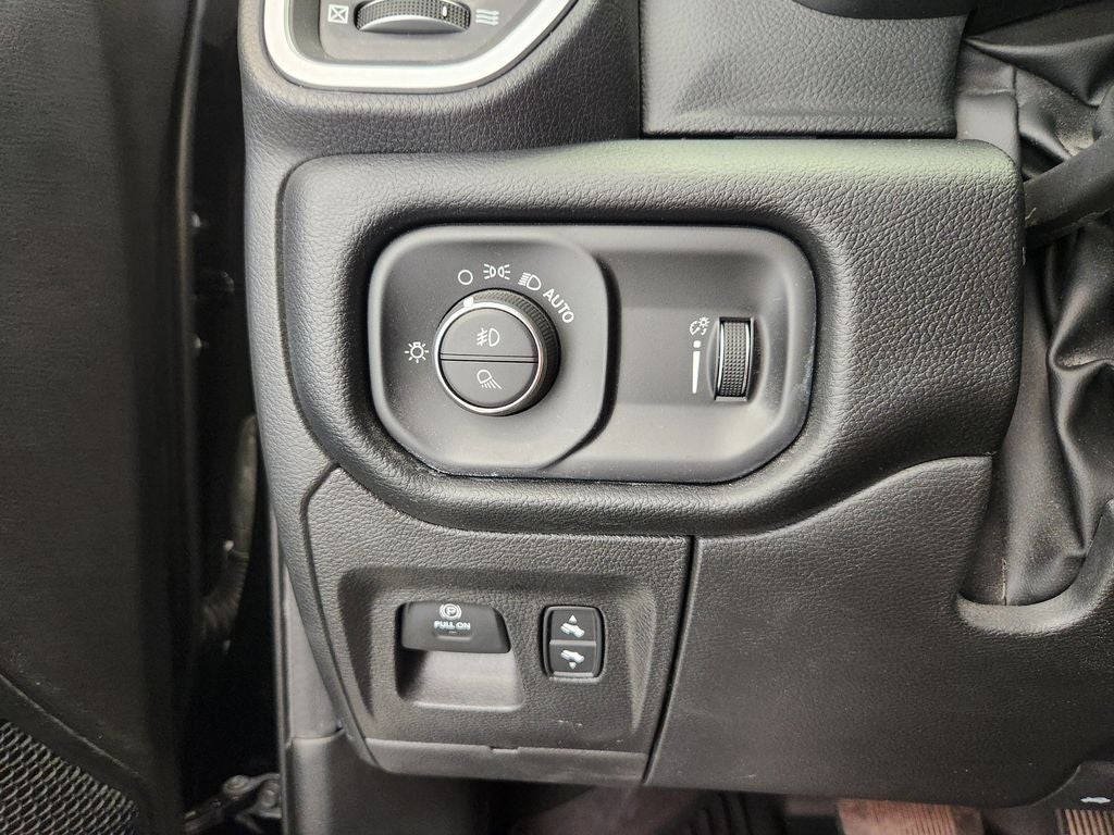 2022 RAM 1500 Lone Star Crew Cab 4x2 6'4" Box