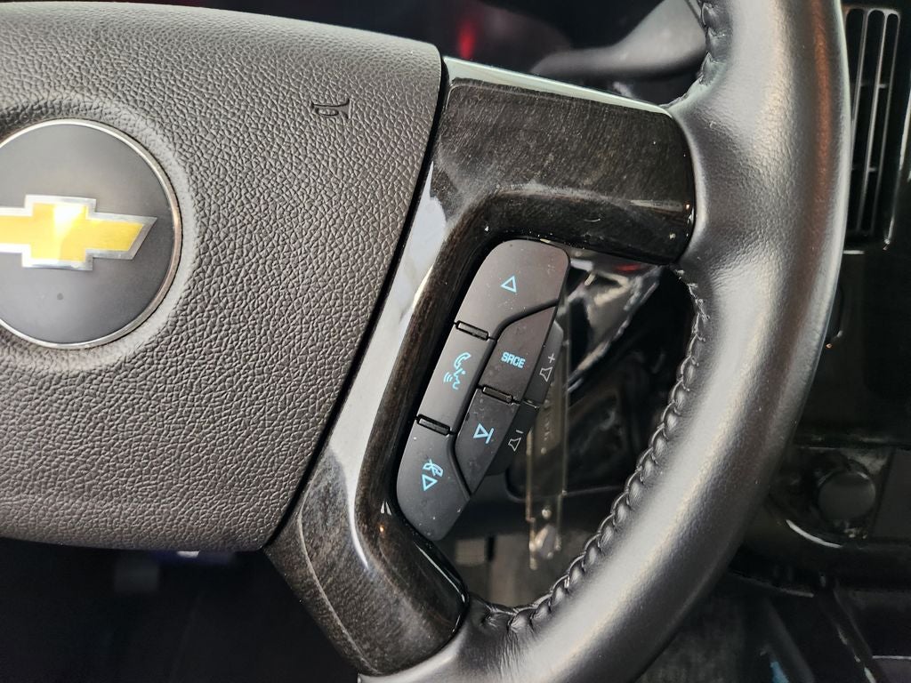 2021 Chevrolet Express Passenger 2500 1LS