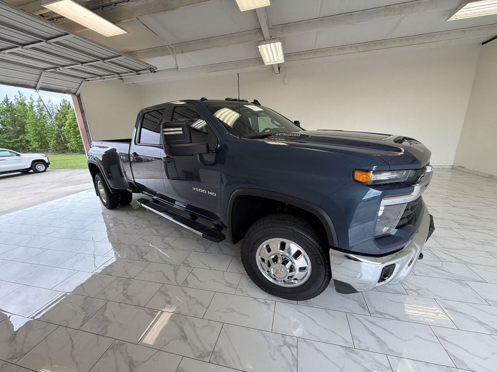 2026 Chevrolet Silverado 3500 HD LT DRW