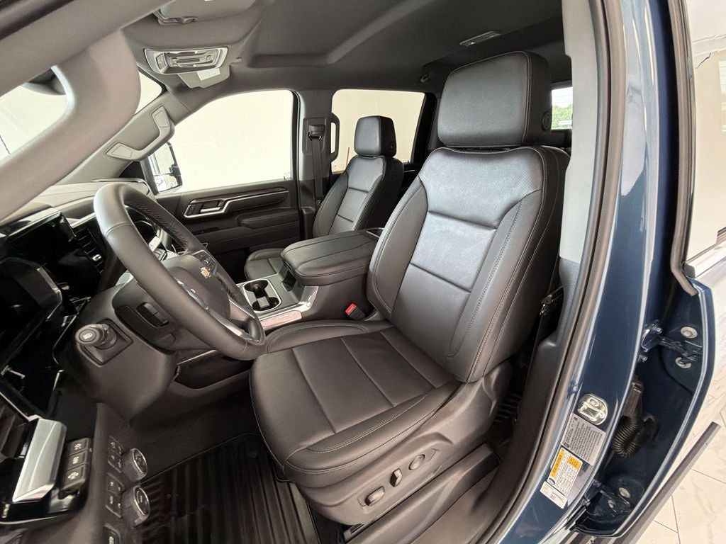 2026 Chevrolet Silverado 3500 HD LTZ DRW