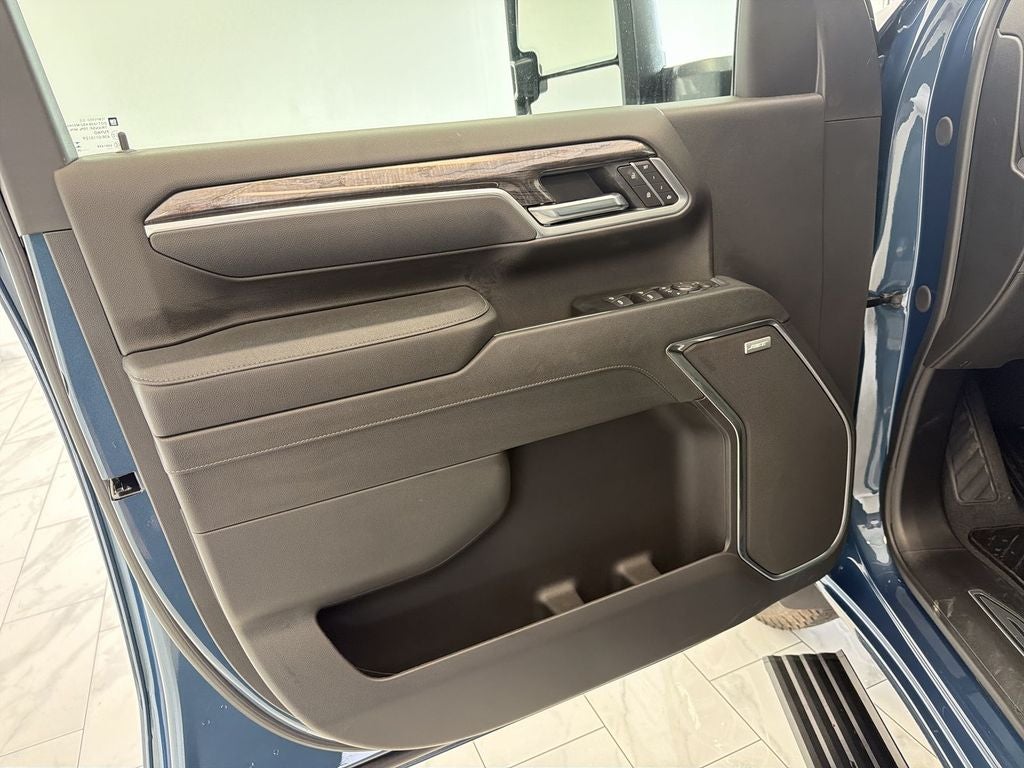 2026 Chevrolet Silverado 3500 HD LTZ DRW