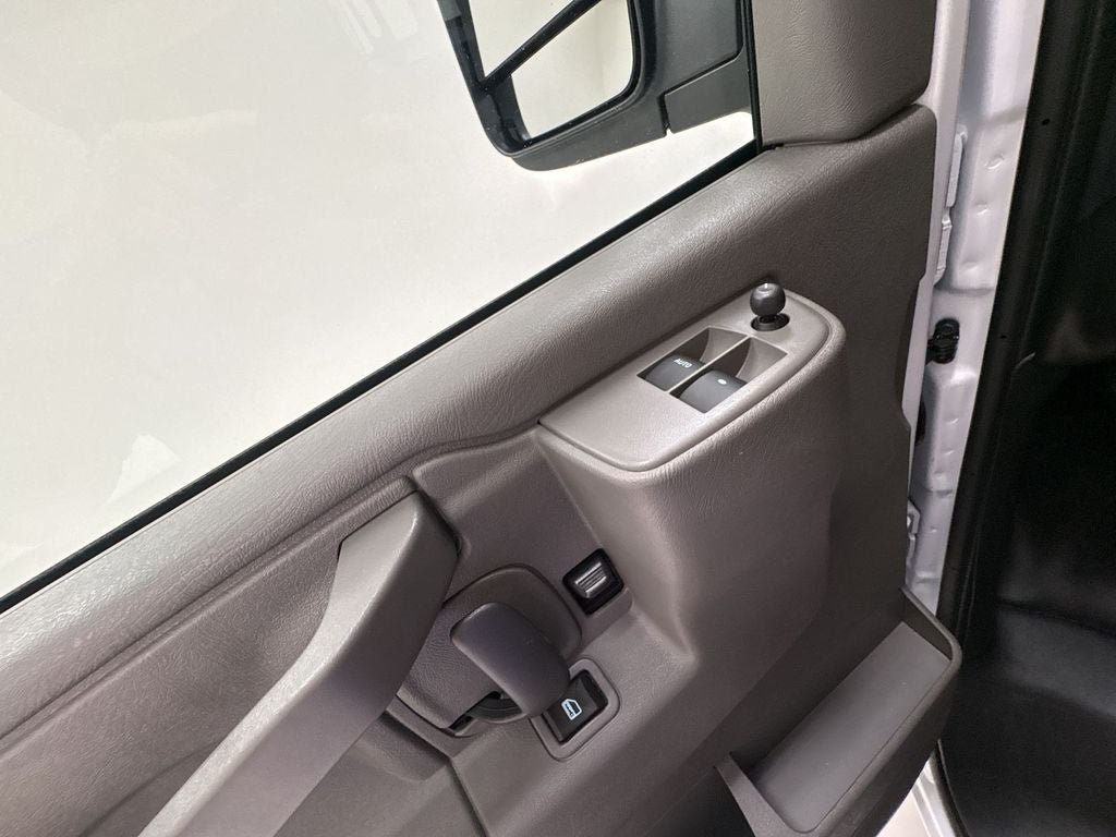 2026 Chevrolet Express Cargo Work Van - Photo 24