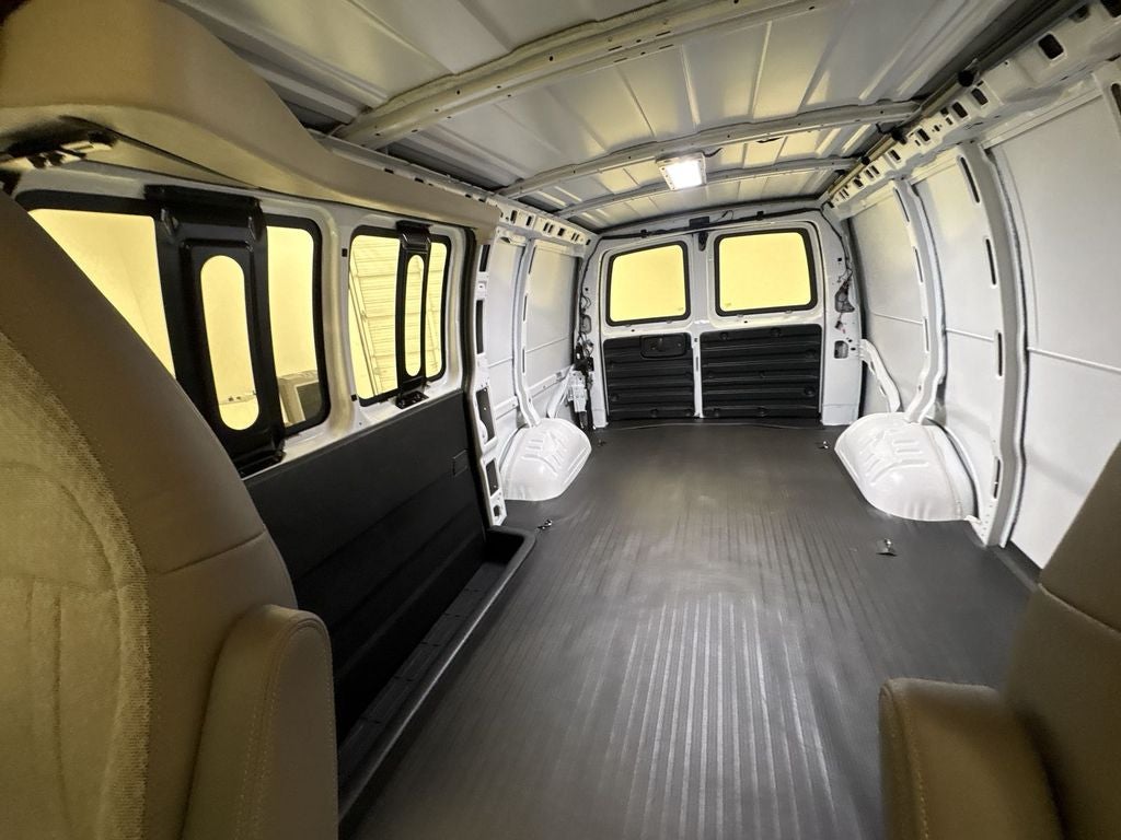 2026 Chevrolet Express Cargo Work Van - Photo 26