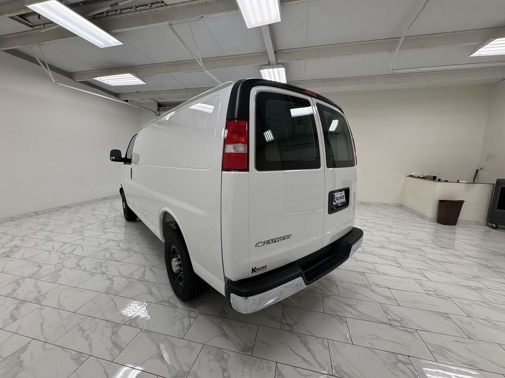 2026 Chevrolet Express Cargo Work Van - Photo 6