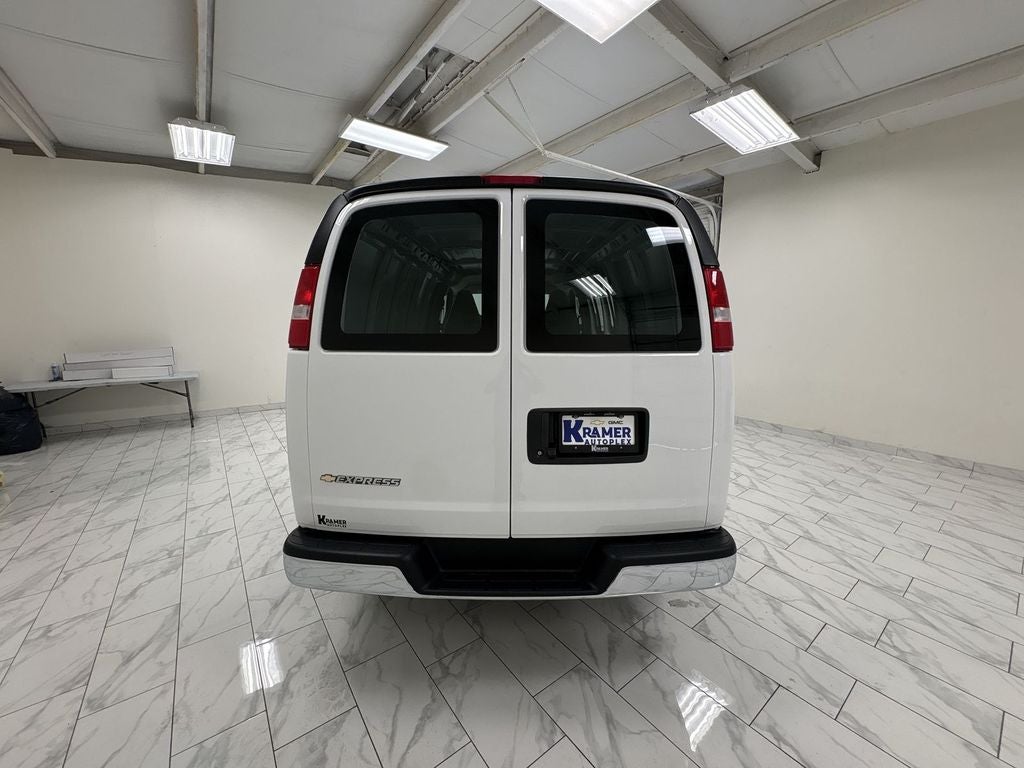 2026 Chevrolet Express Cargo Work Van - Photo 7