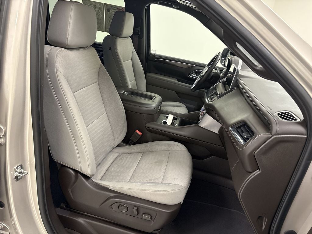 2023 GMC Yukon XL SLE