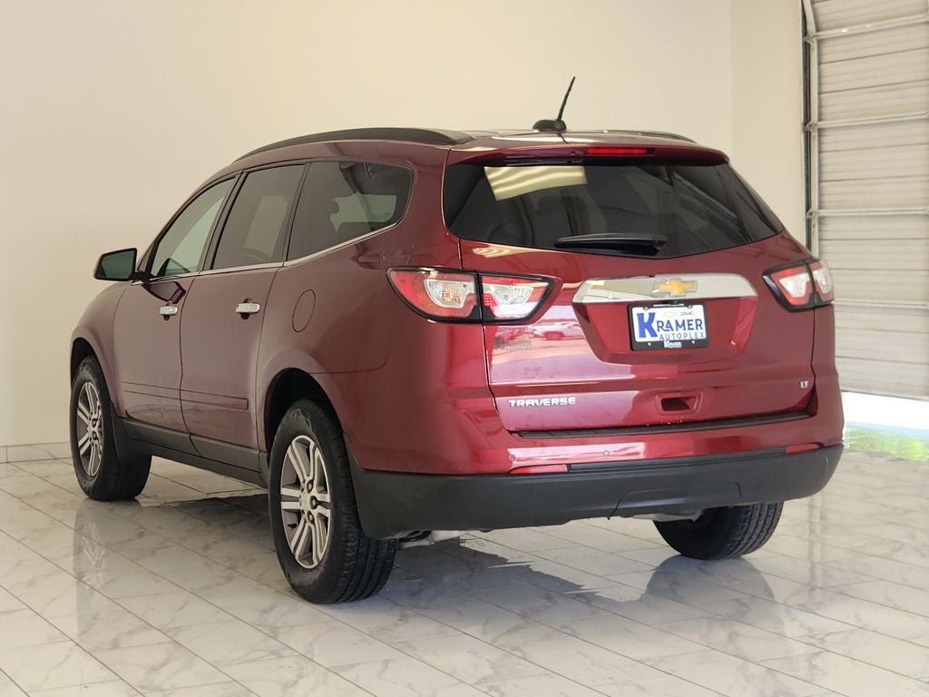 2017 Chevrolet Traverse LT