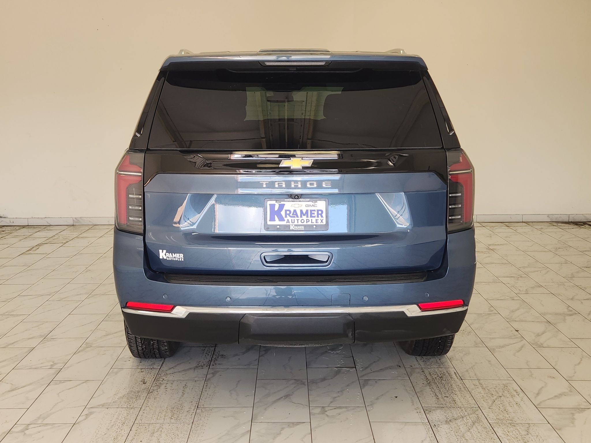 2025 Chevrolet Tahoe LS