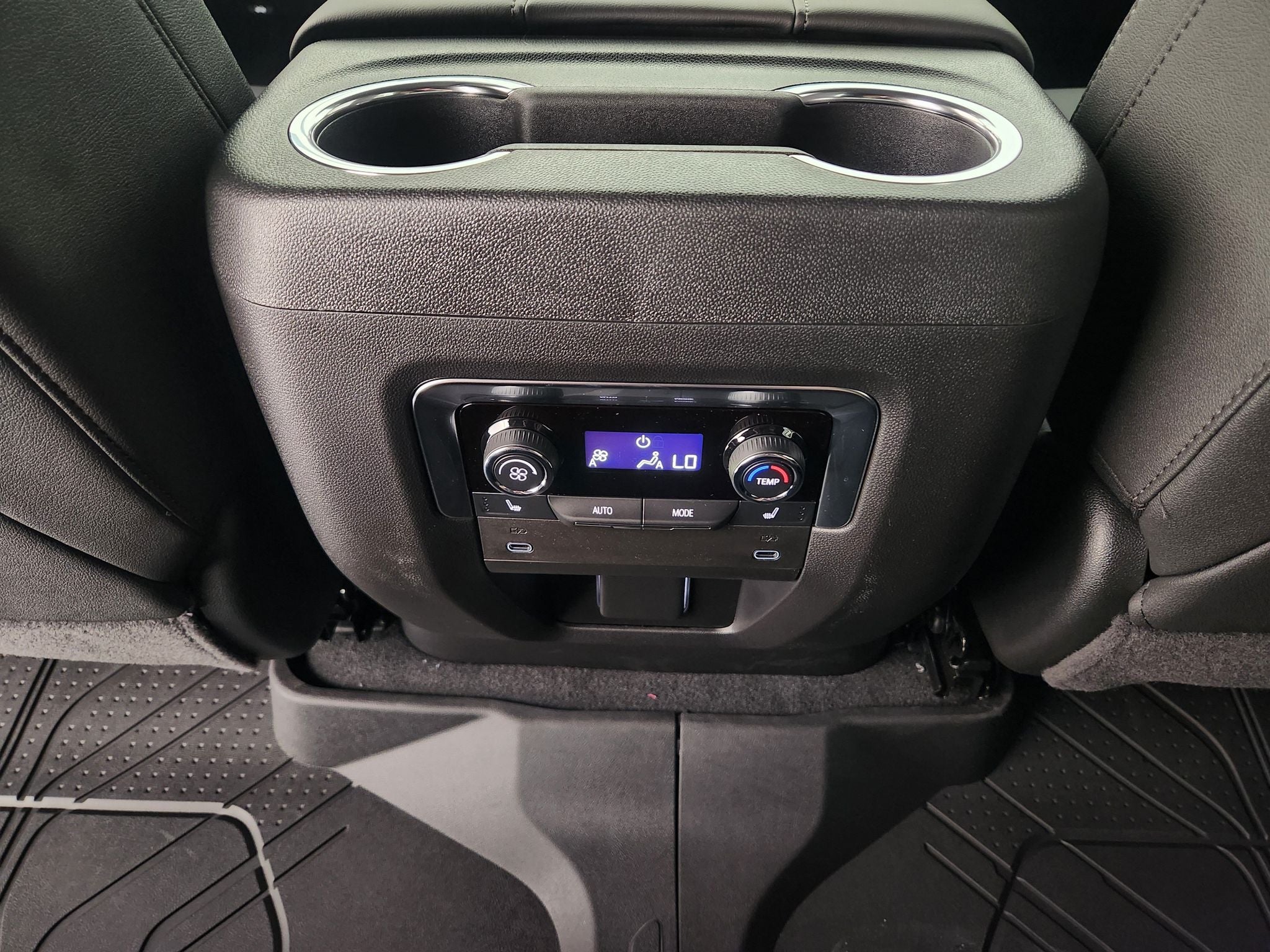 2027 Chevrolet Tahoe Z71