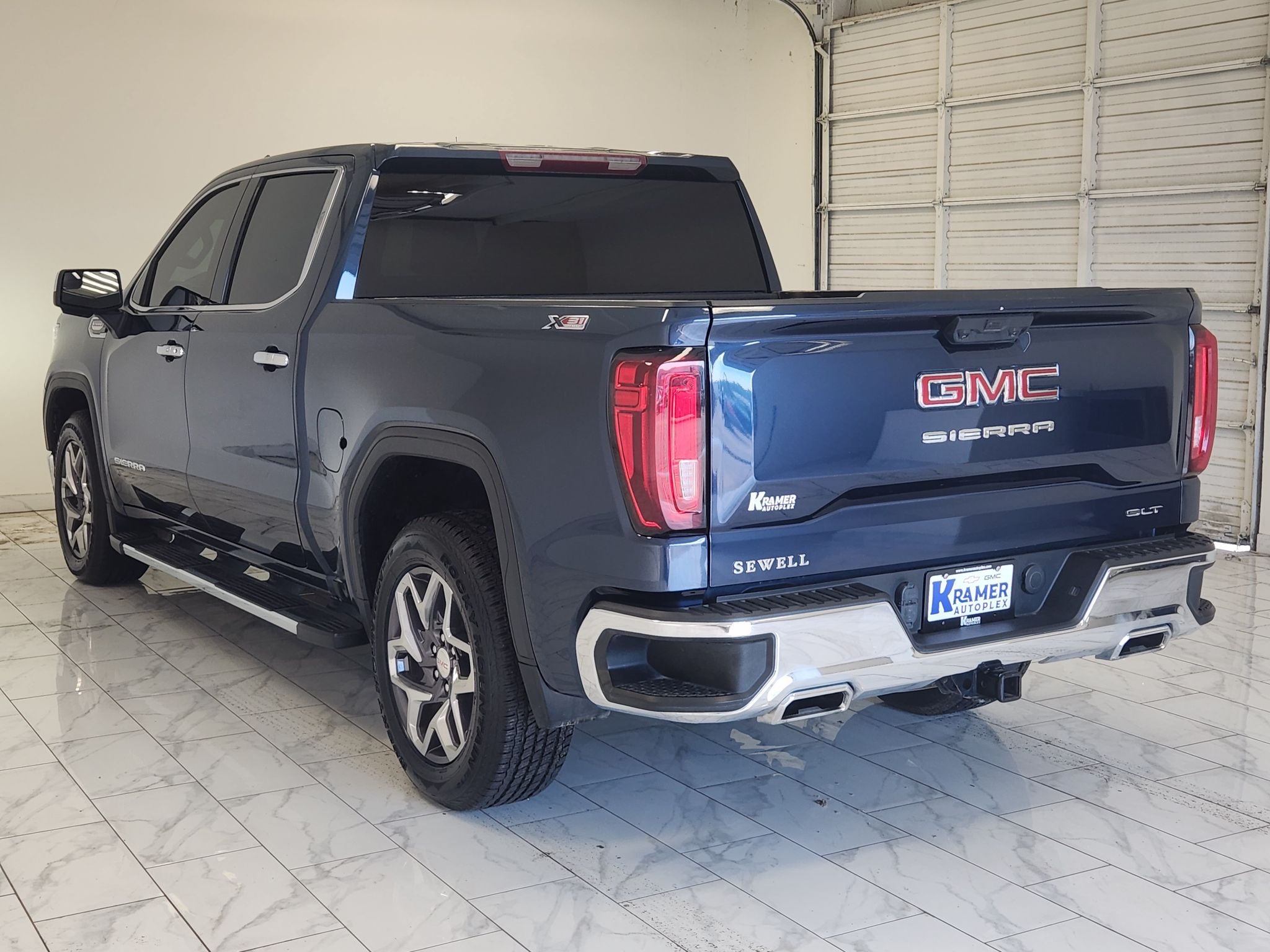 2023 GMC Sierra 1500 SLT