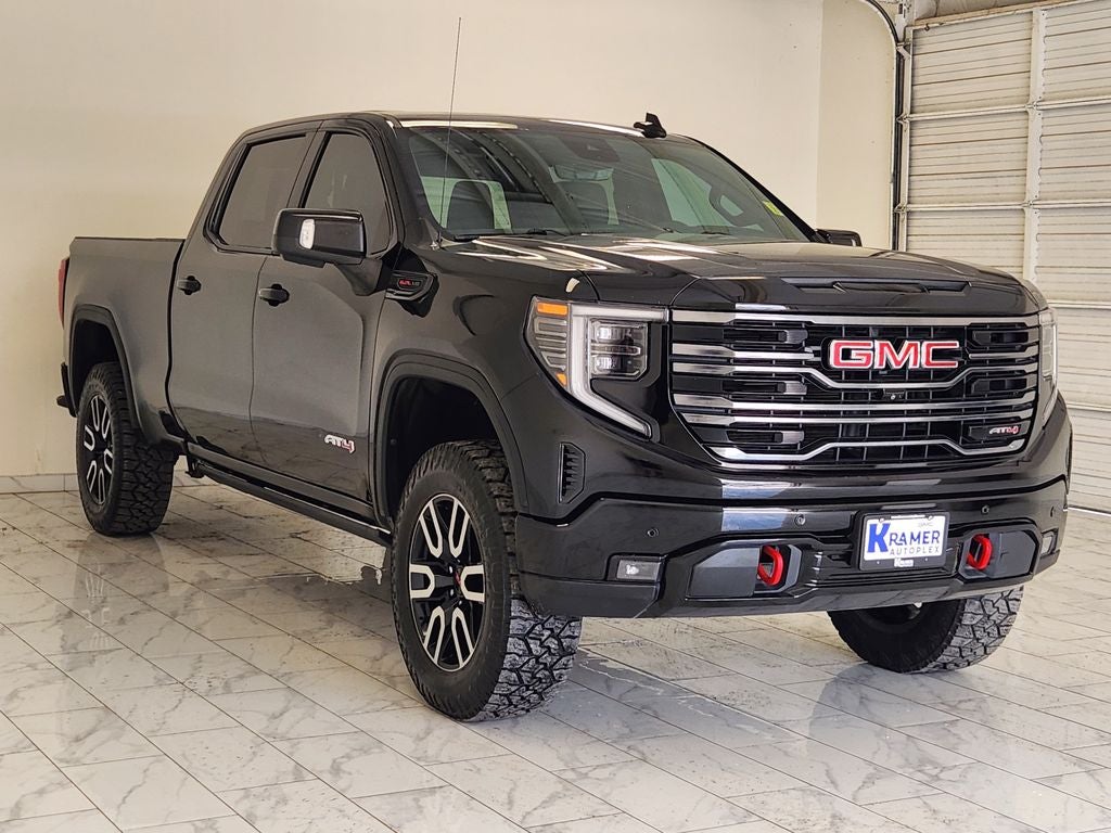 2023 GMC Sierra 1500 AT4