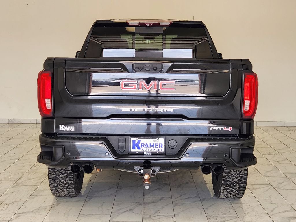 2023 GMC Sierra 1500 AT4