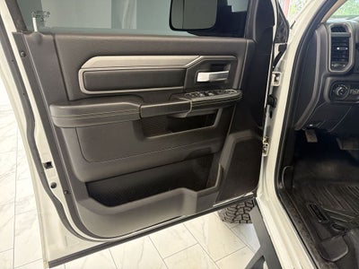 2019 RAM 2500 Tradesman Crew Cab 4x4 6'4" Box