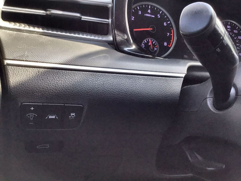 2022 Kia K5 LXS