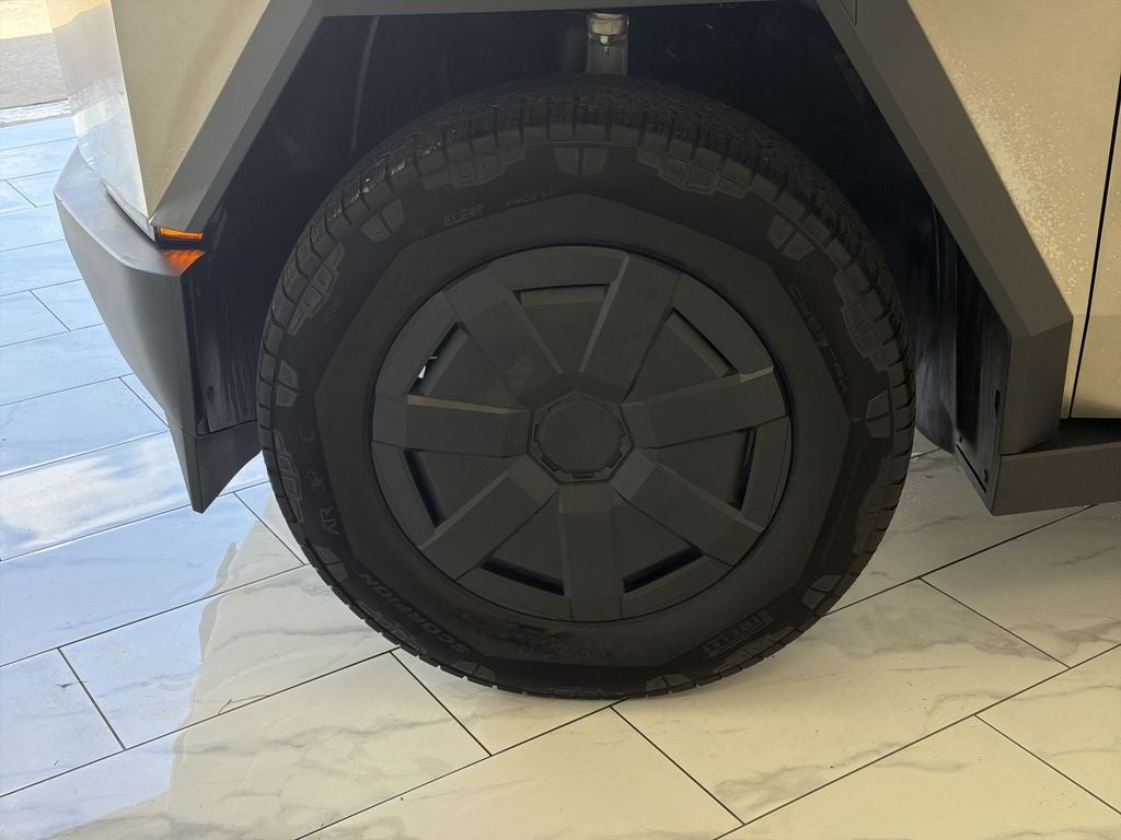2025 Tesla Cybertruck All-Wheel Drive