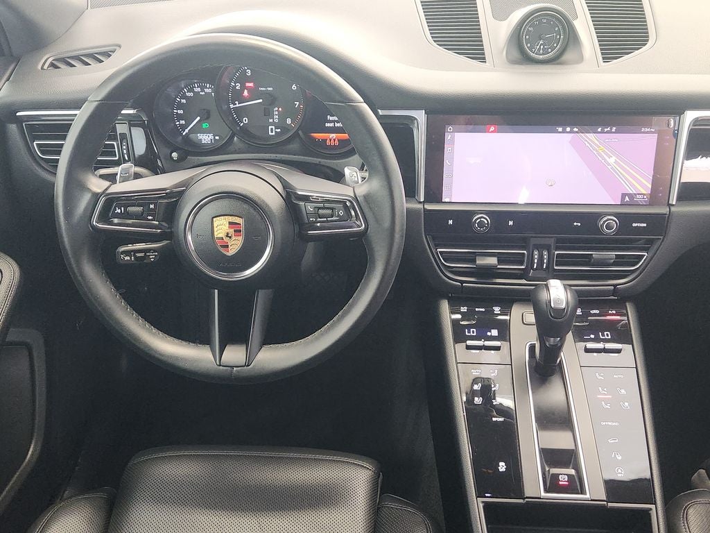2022 Porsche Macan 4DR AWD