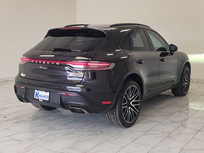 2022 Porsche Macan 4DR AWD