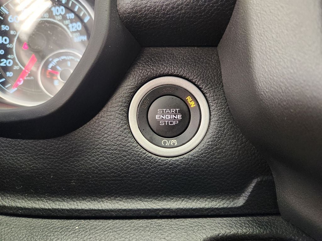 2022 RAM 1500 Lone Star Crew Cab 4x2 5'7" Box