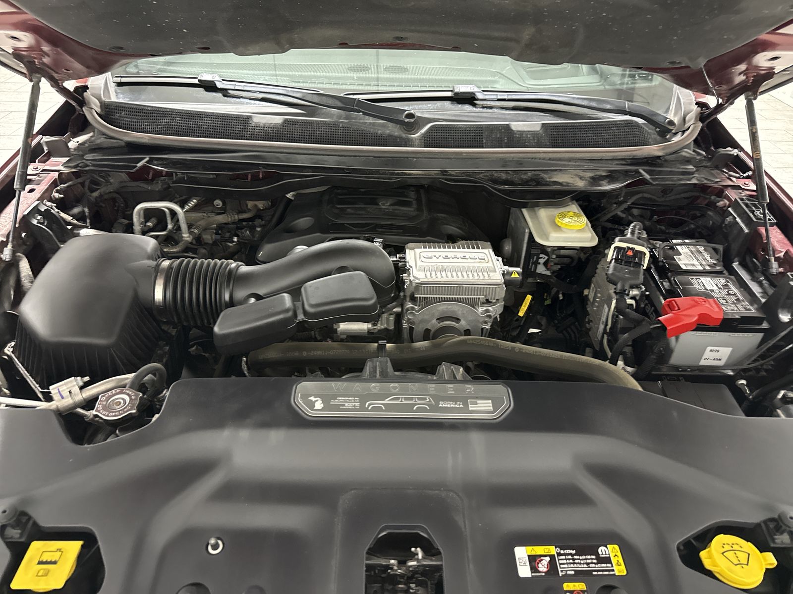 2022 Jeep Wagoneer Series III Carbide 4x2