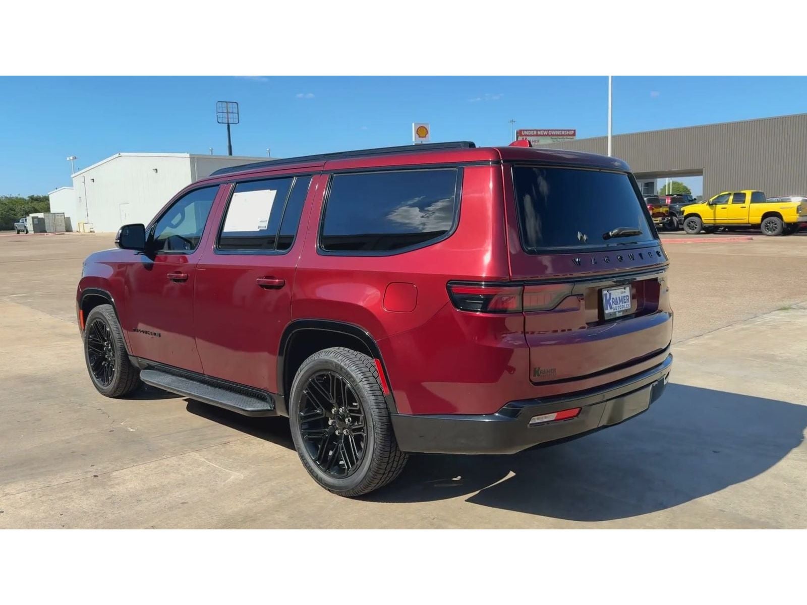 2022 Jeep Wagoneer Series III Carbide 4x2