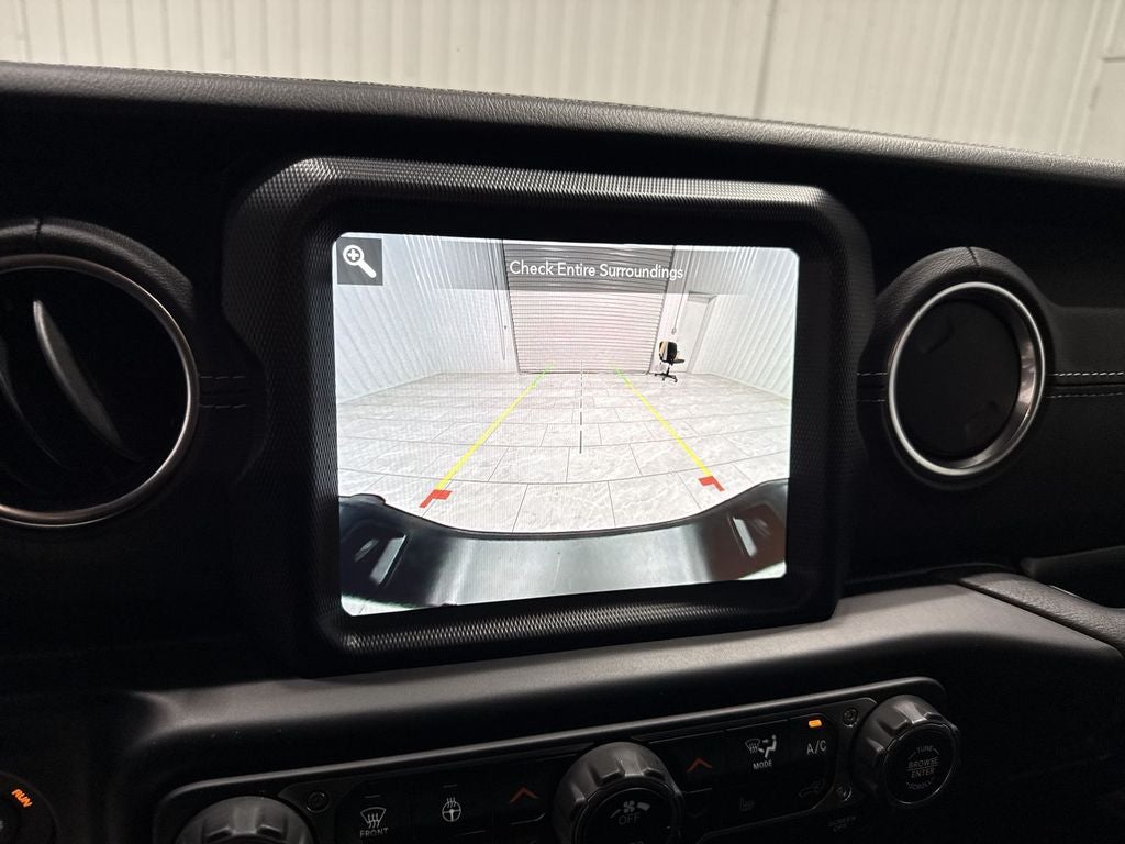2022 Jeep Gladiator Overland