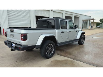 2022 Jeep Gladiator Overland
