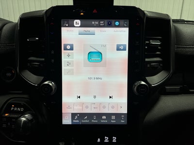 2025 RAM 1500 Laramie Crew Cab 4x4 5'7" Box