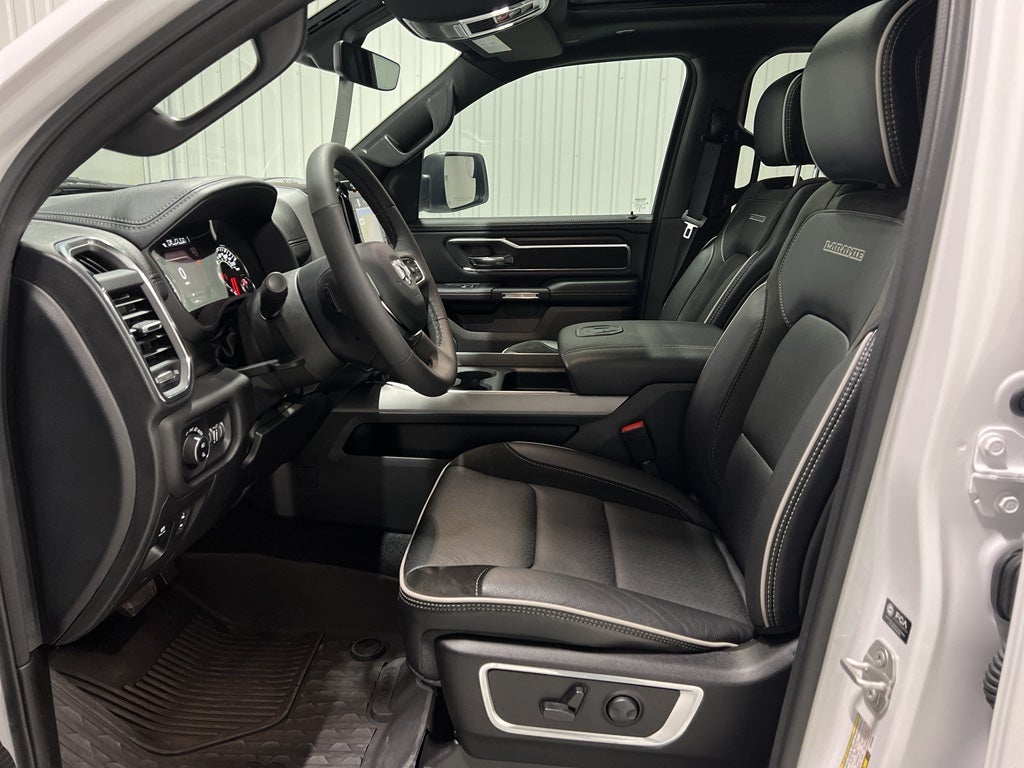 2025 RAM 1500 Laramie Crew Cab 4x4 5'7" Box