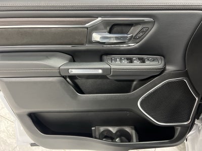 2025 RAM 1500 Laramie Crew Cab 4x4 5'7" Box