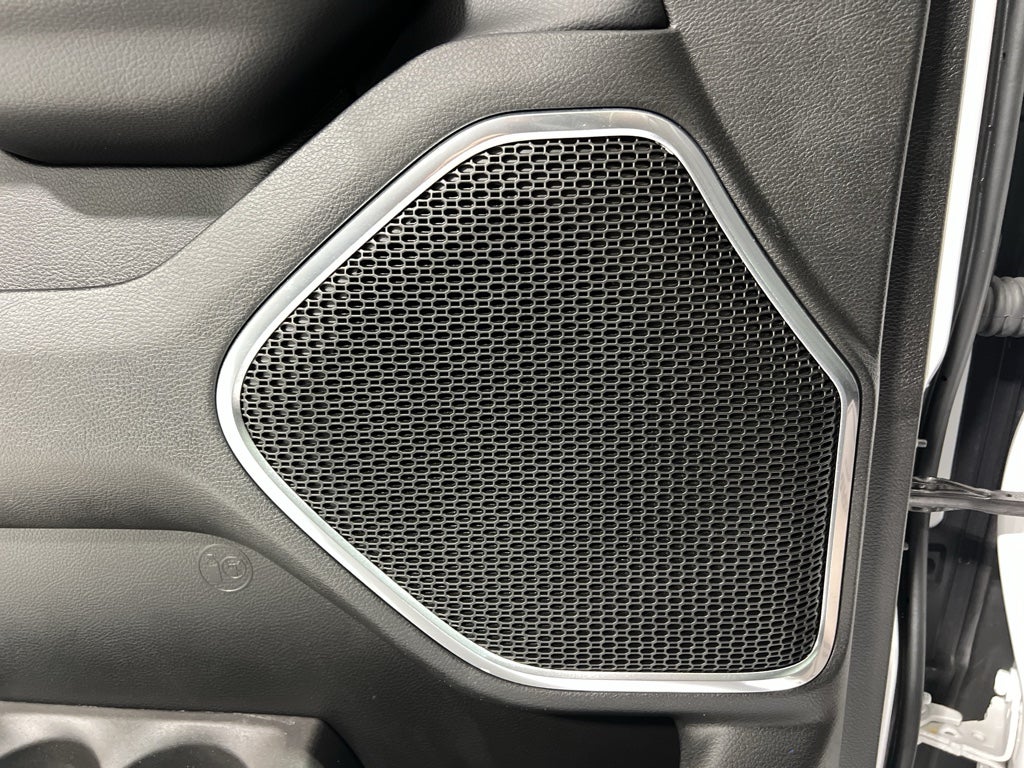 2025 RAM 1500 Laramie Crew Cab 4x4 5'7" Box