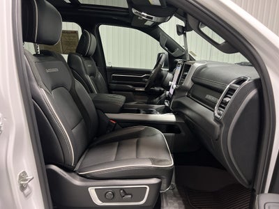 2025 RAM 1500 Laramie Crew Cab 4x4 5'7" Box