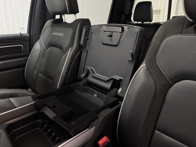 2025 RAM 1500 Laramie Crew Cab 4x4 5'7" Box