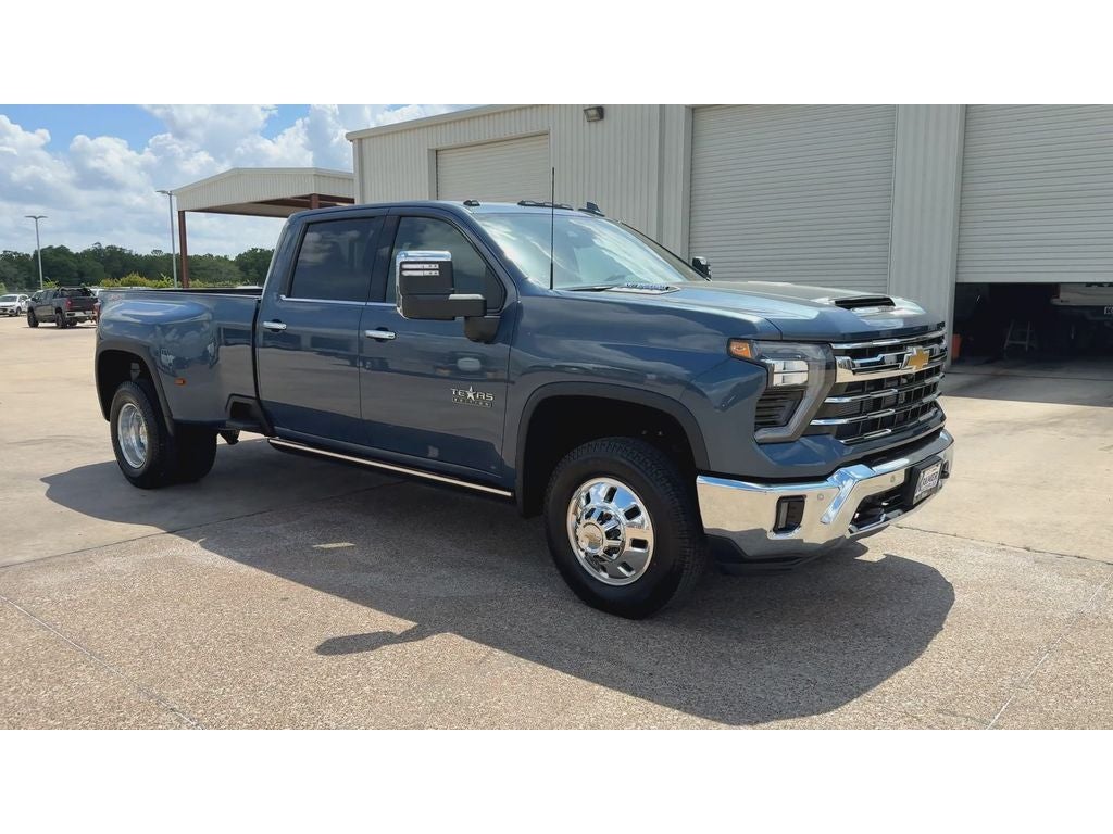 2026 Chevrolet Silverado 3500 HD LTZ DRW