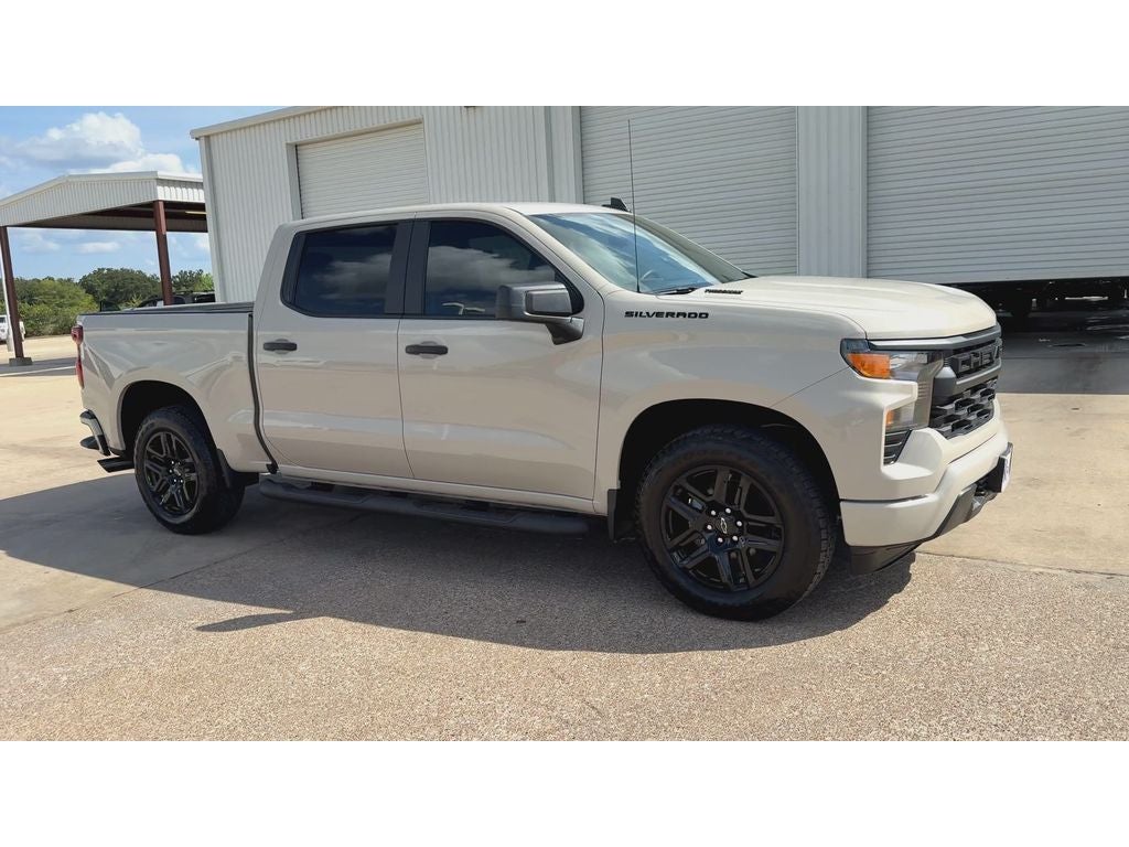 2026 Chevrolet Silverado 1500 Custom - Photo 2