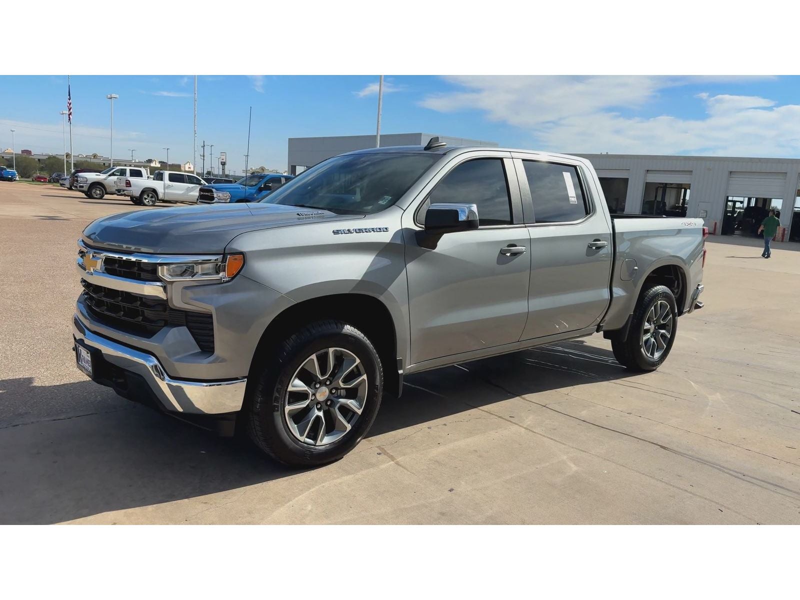 2026 Chevrolet Silverado 1500 LT (2FL)