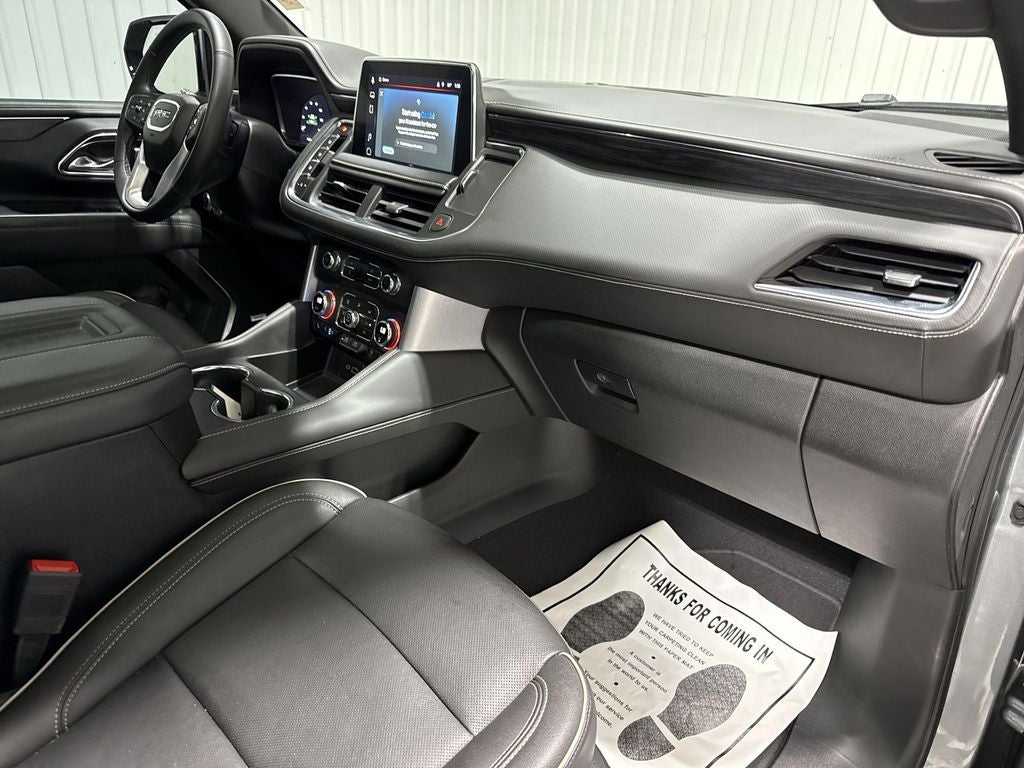 2023 GMC Yukon XL SLT