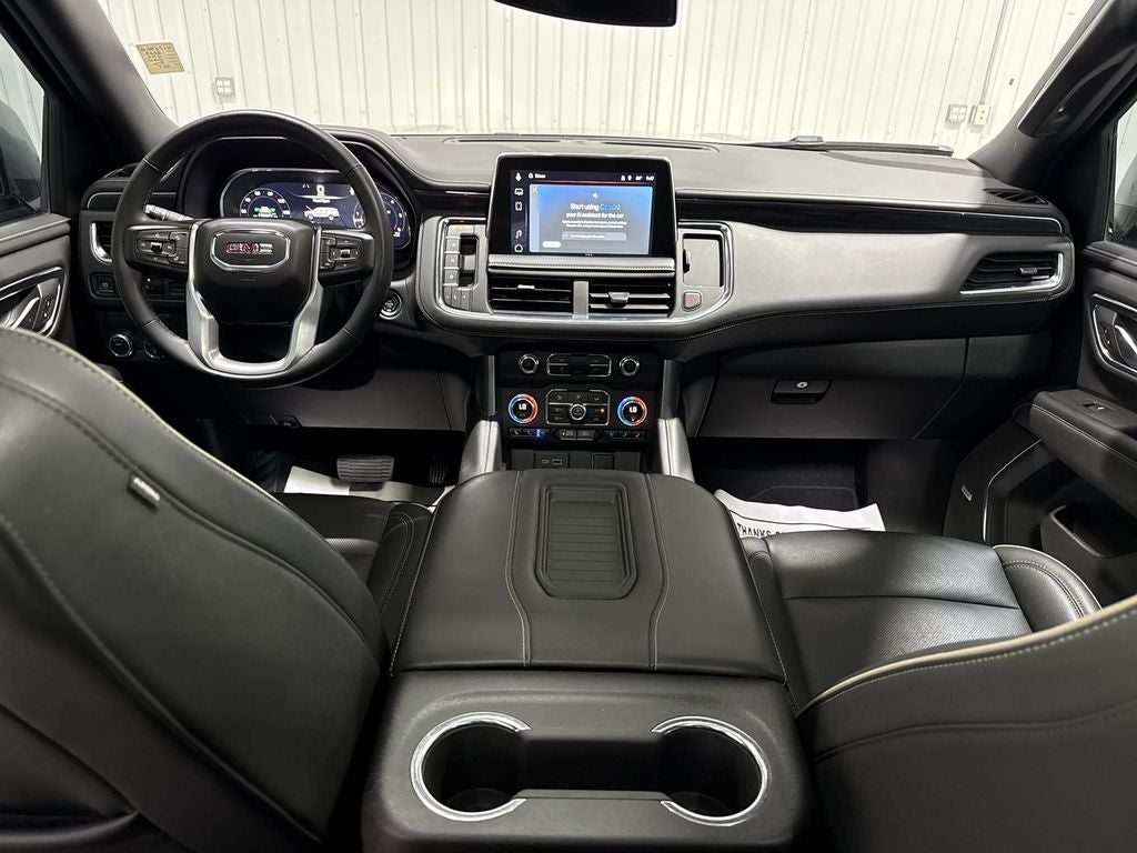 2023 GMC Yukon XL SLT